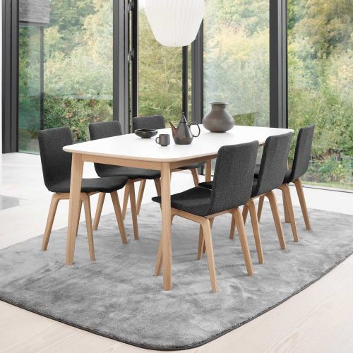 SM119 Dining Table