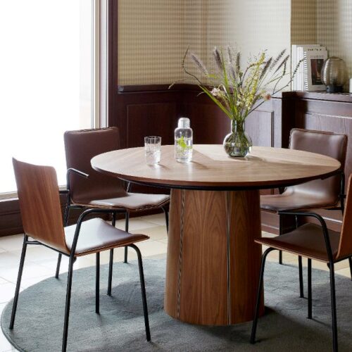 SM33 Dining Table